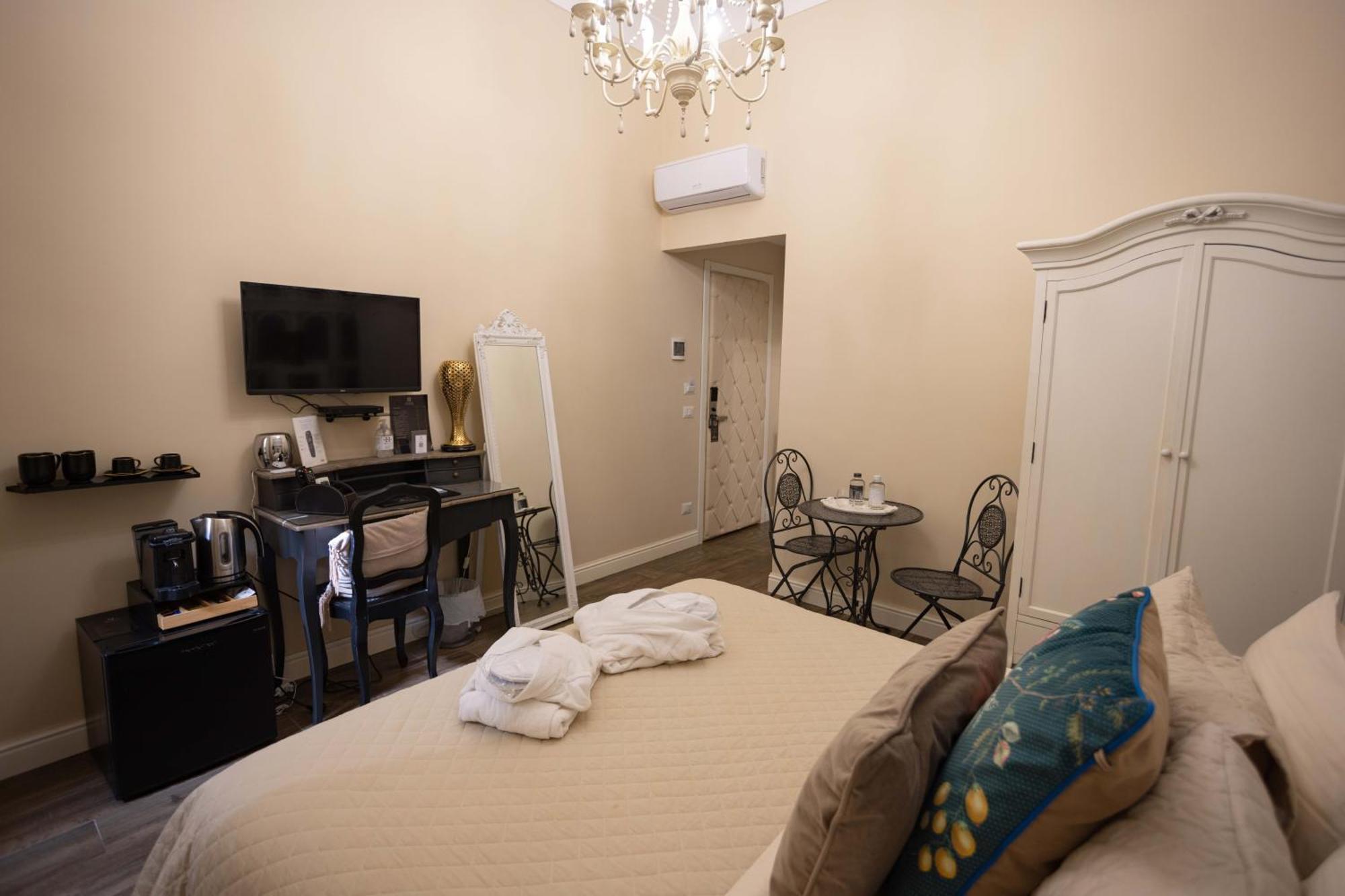 Domus Deorum Deluxe Bed and breakfast 2*