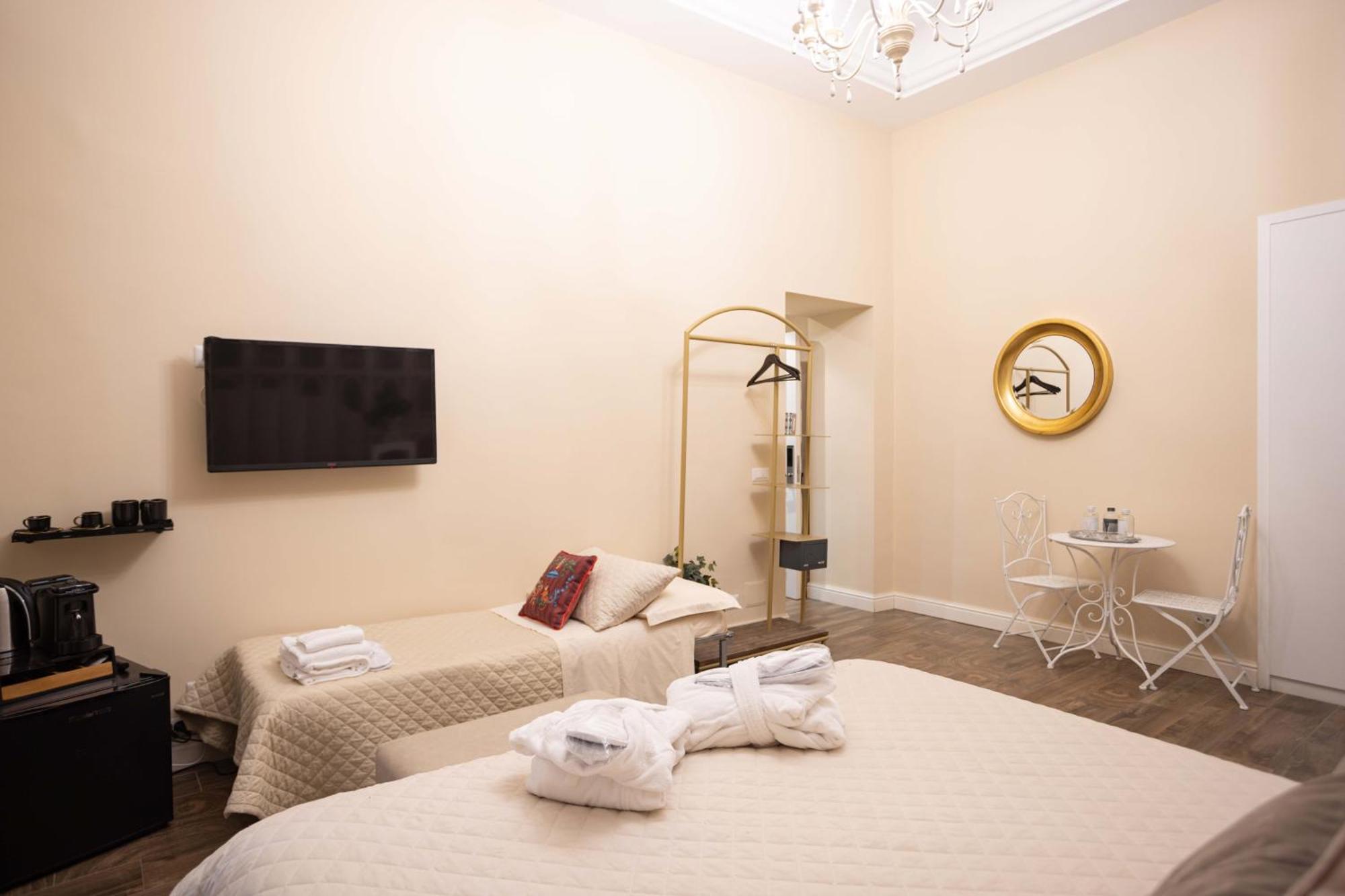 Bed and breakfast Domus Deorum Deluxe Nápoles