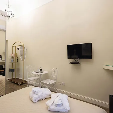 Bed and Breakfast Domus Deorum Deluxe Neapel Exterior foto